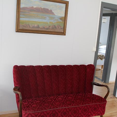 Midhop Guesthouse Thingeyrar 외부 사진